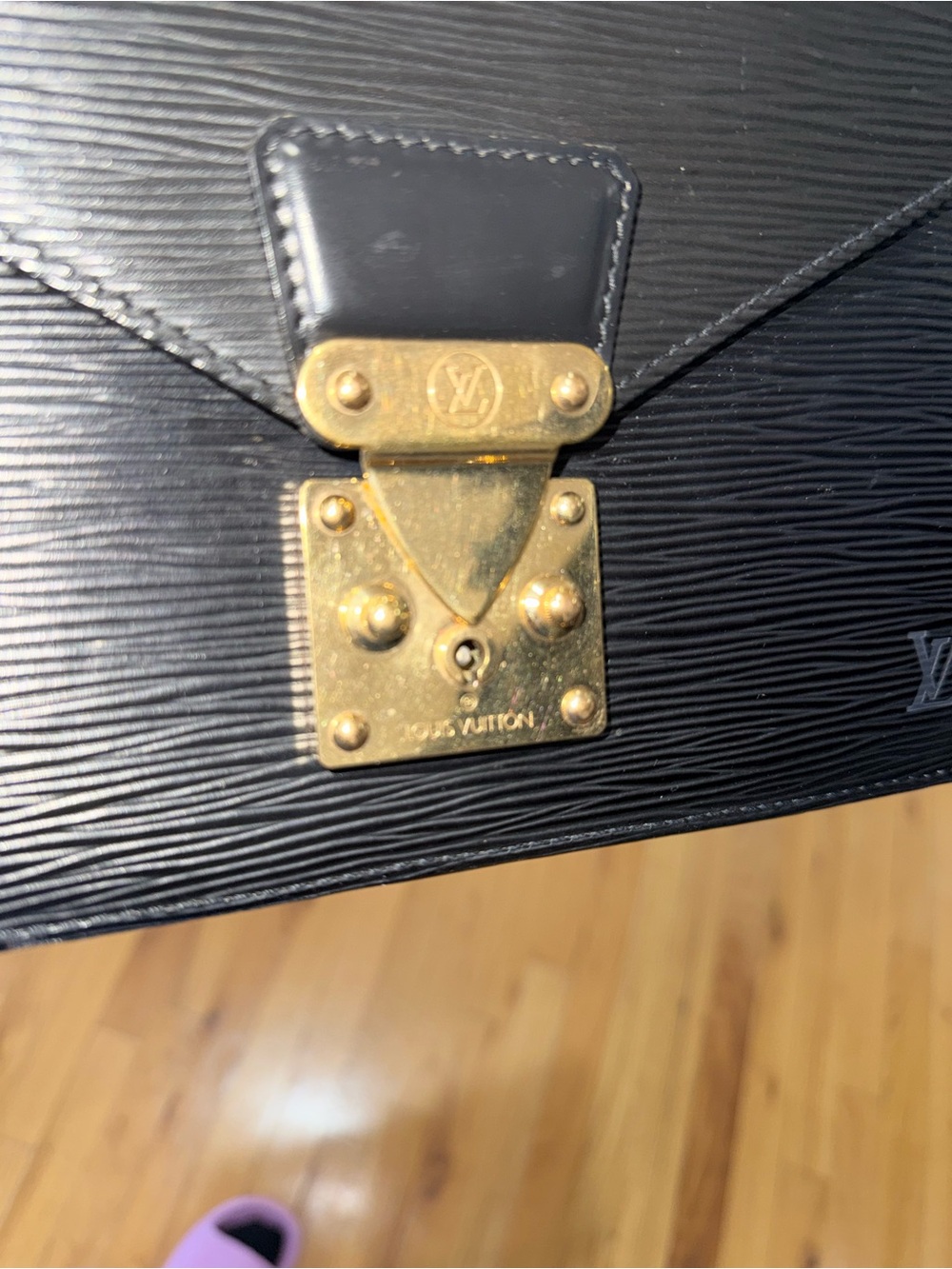 Louis Vuitton Black Epi Leather Dragone Clutch Wristlet with Gold Hardware - Picture 6 of 11